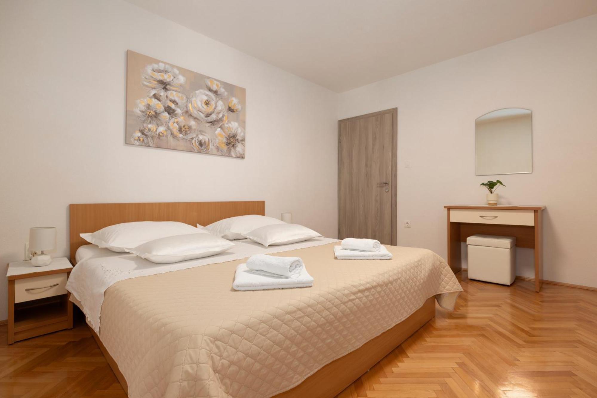 Apartmani Marta Tučepi Dış mekan fotoğraf