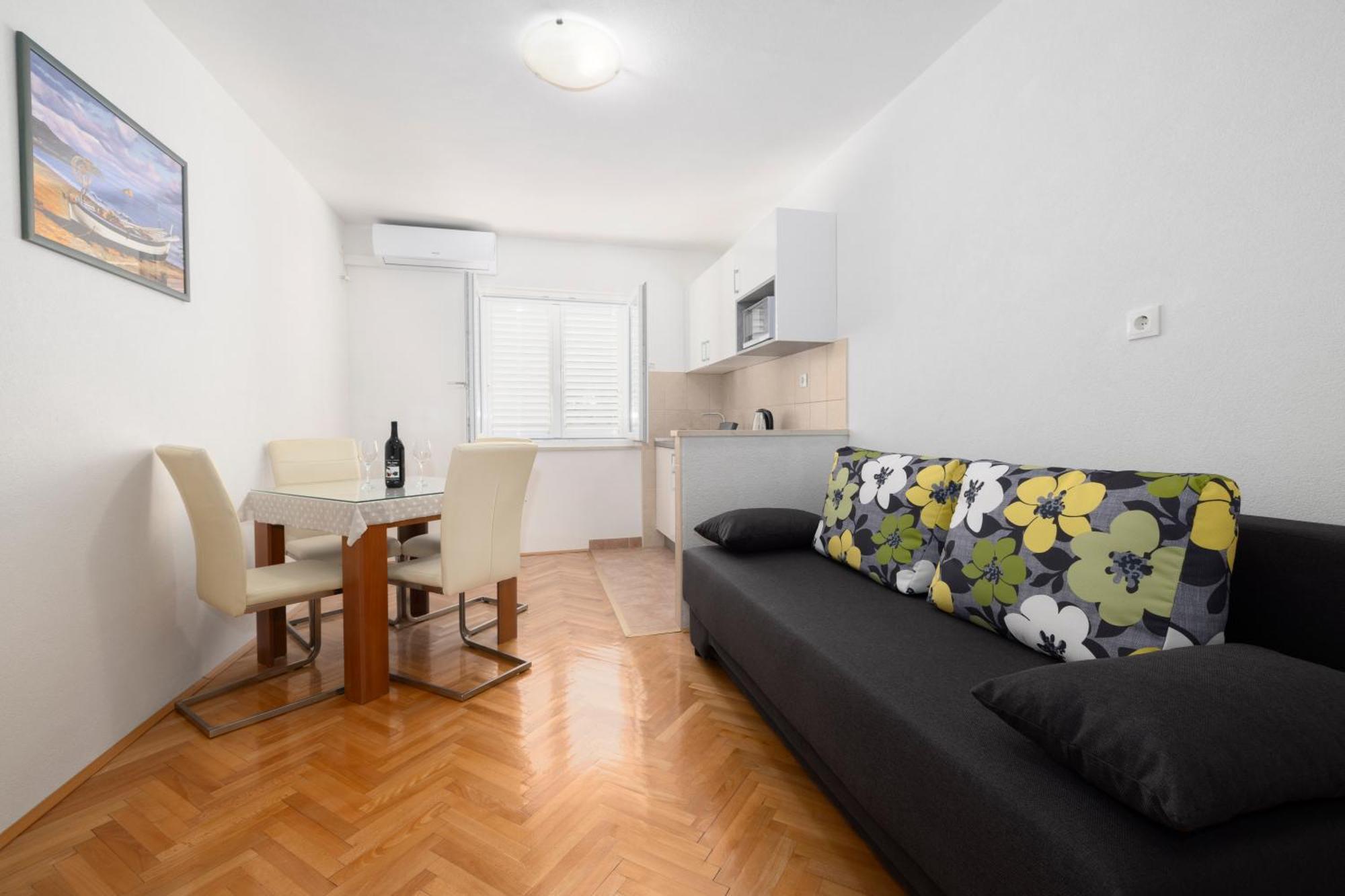 Apartmani Marta Tučepi Dış mekan fotoğraf
